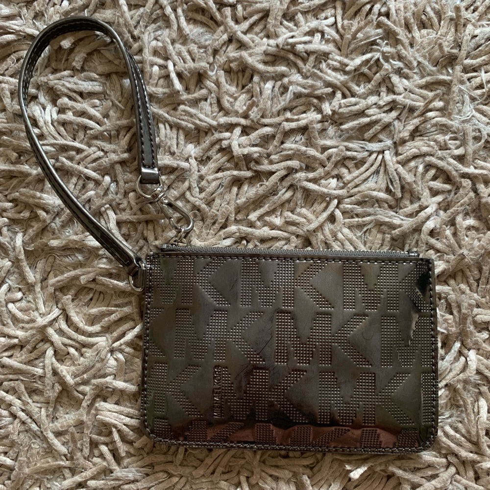 Michael Kors Jet Set Gun Metal Gray Zip Metallic Wristlet